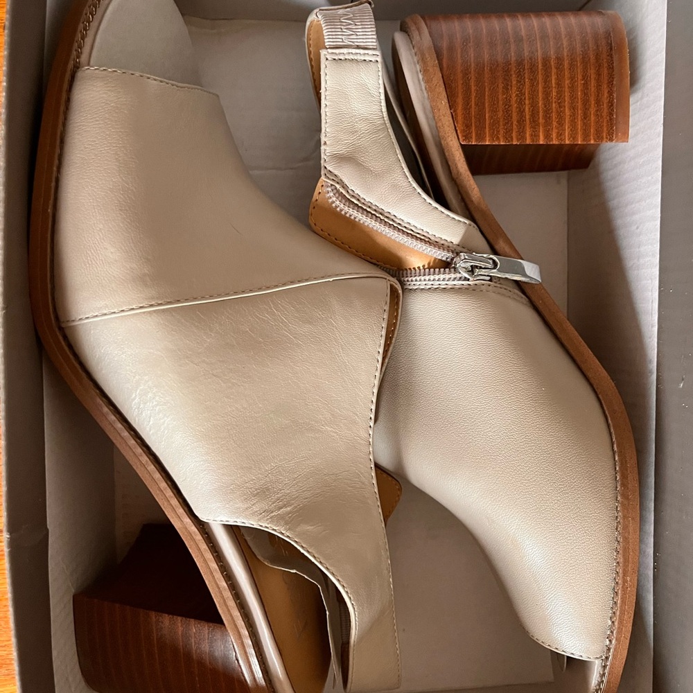 Franco Sarto Cream Leather Mules with Wooden Heel